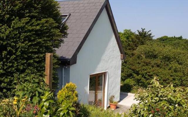 The Hut at Baywatch Bed & Breakfast