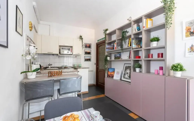 Nice and Cozy Apartment in Crocetta by Wonderful Italy