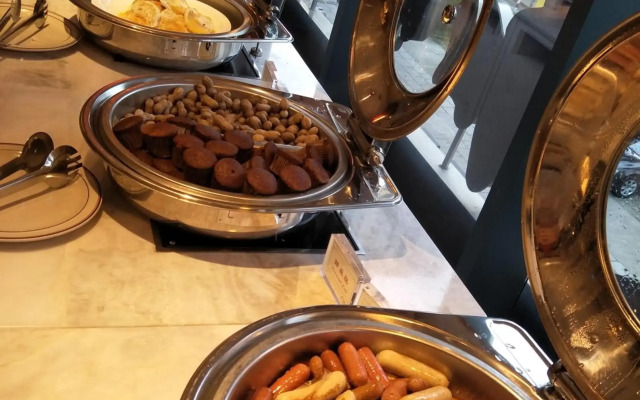 Shenzhen Lido Hotel
