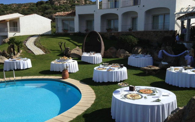 Sulia House Porto Rotondo, Curio Collection by Hilton