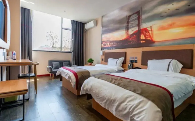 Thank Inn Hotel Shaanxi Shuozhou Yingxian Governement