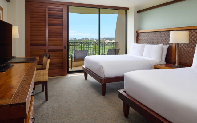 Royal Lahaina Resort & Bungalows