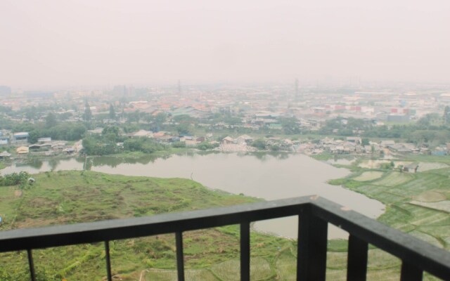 Spacious And Cozy Studio Room At Azalea Suites Apartment