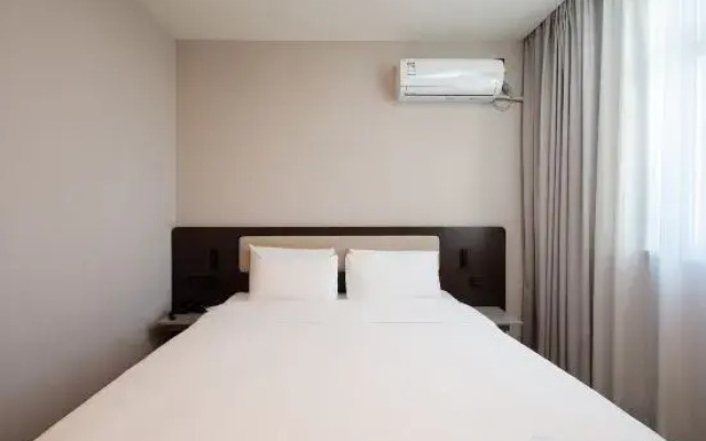 Hanting Hotel (Shanghai Jinqiao Taierzhuang Subway Station Branch)