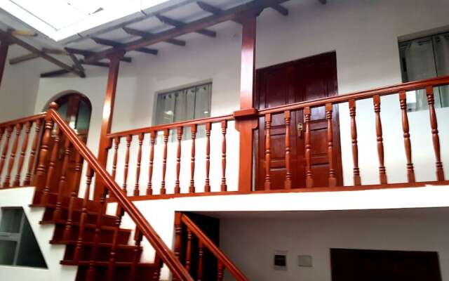 Intiraymi Guest House