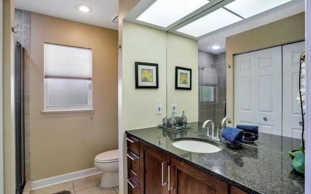 Lamplighter Home #32404