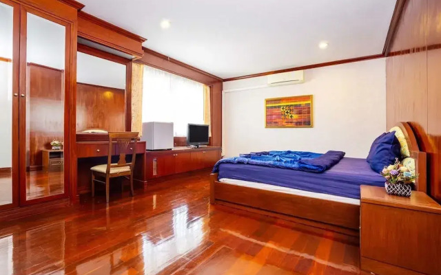 Anyaburi Private Pool Villa