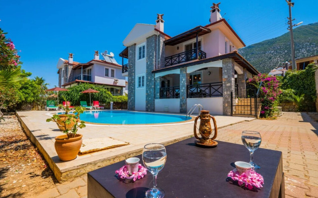 Infinity Flora Villa