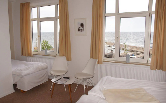 Hotel Sandvig Havn
