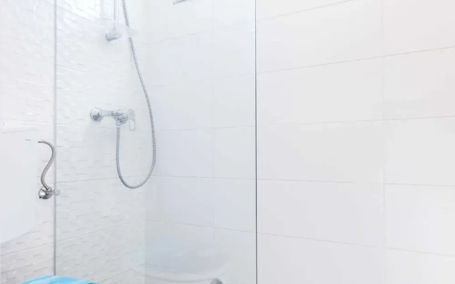 Spacious Zadar Apartments Near Beach