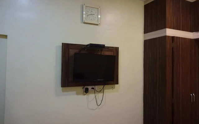 OYO Rooms Sealdah Near Entally Market