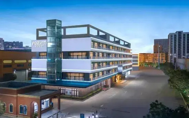 Country Inn & Suites by Radisson，Zhaoqing Sihui Dawang Square Hotel