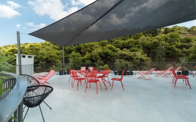 Zoia The Hill 8 Athens City Center