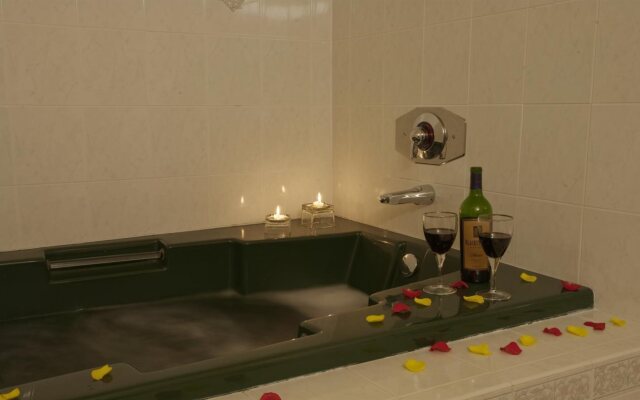 Americas Best Value Inn & Suites Wine Country