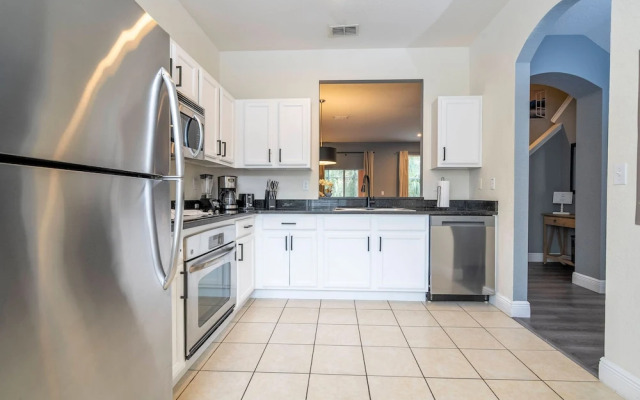 Cozy 3BR Regal Oaks Close to Disney