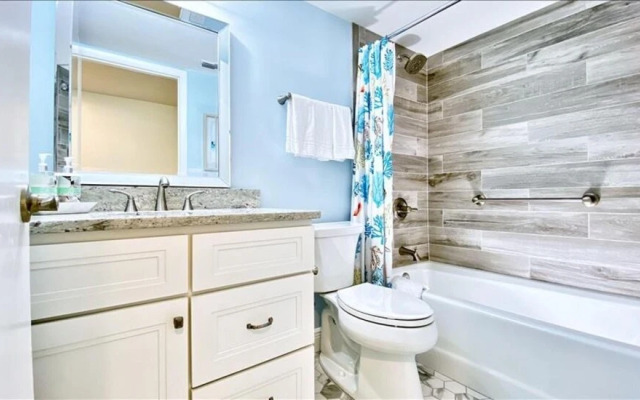 Chateaux 106 by Teeming Vacation Rentals