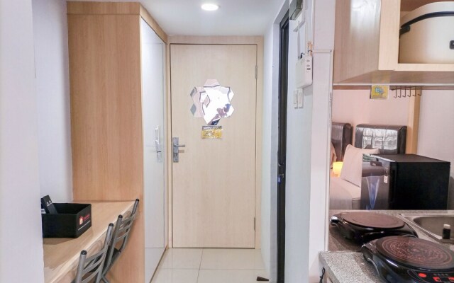 Luxurious Studio At De Prima Apartment