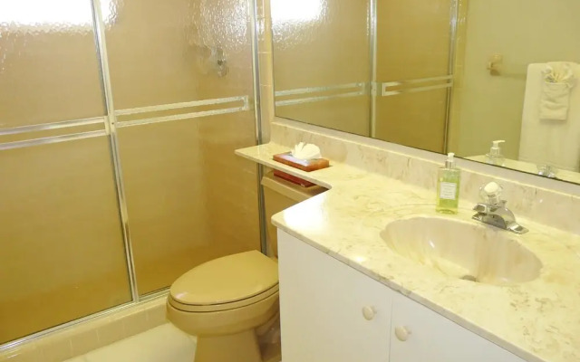 438 North Barfield Drive