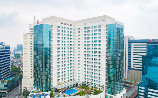Quest Hotel & Conference Center