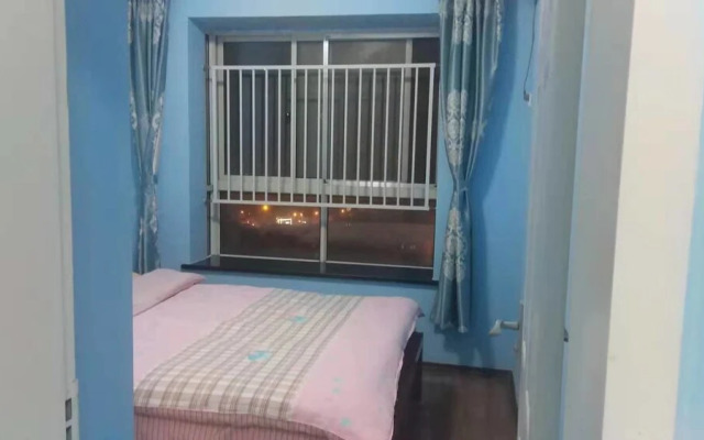 Apple Apartment