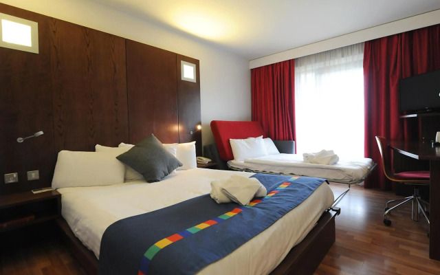 Park Inn by Radisson Birmingham Walsall M6 J9