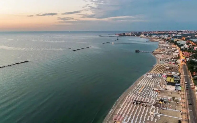 Deluxe Nicolle Solid Residence Mamaia