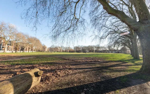 Serene and Spacious 1 Bedroom Garden Flat in Clapton