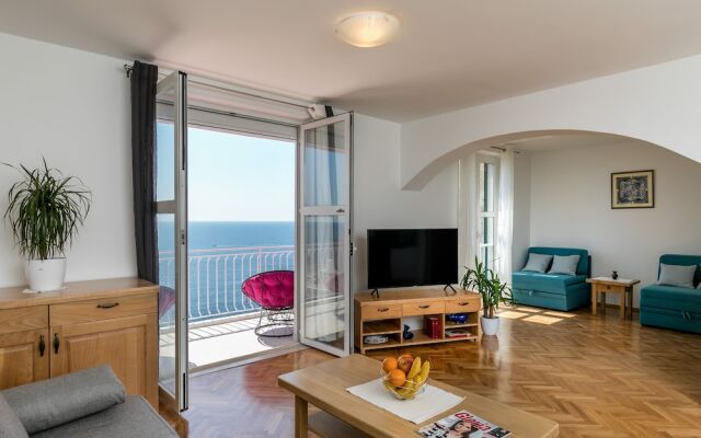 Apartment Med