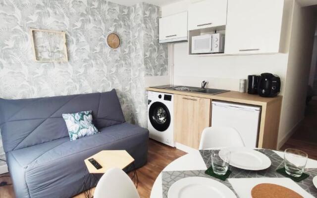 Charmant T2 Proche Plage Avec Terrasse Privative