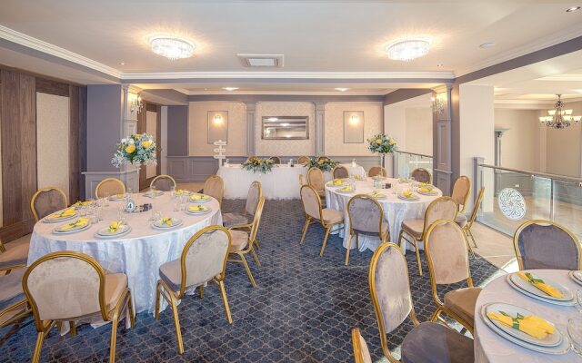 Frontier Europe Hotels Group
