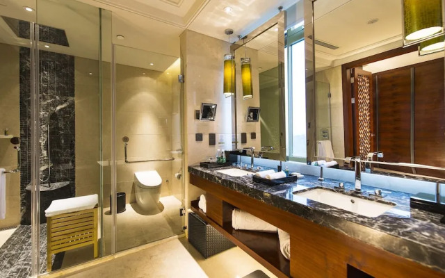 Jinji Lake Grand Hotel