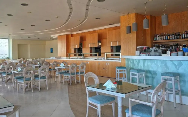 Aegean Blue Beach Hotel