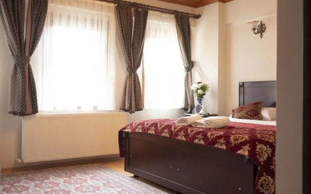 Gulliver Mansion Hotel