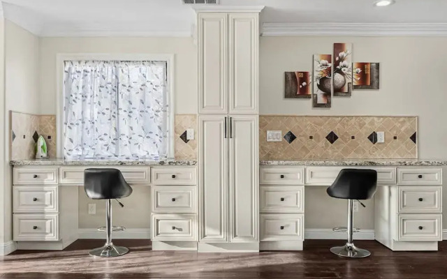 SJ Downtown 5 BR Stunning House