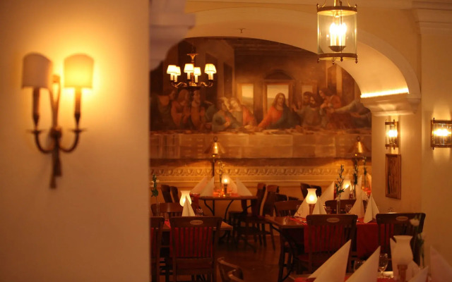 Europa-Park Erlebnis-Resort, Hotel Colosseo