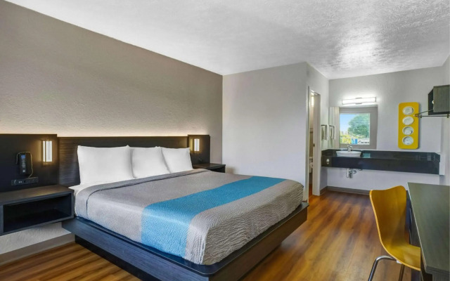 Motel 6 Lexington I-75 Hamburg