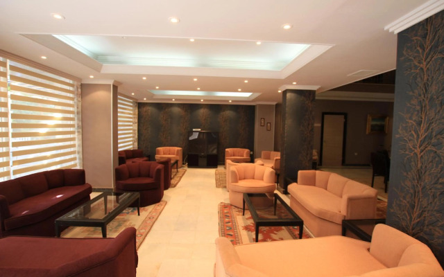 Myra Hotel