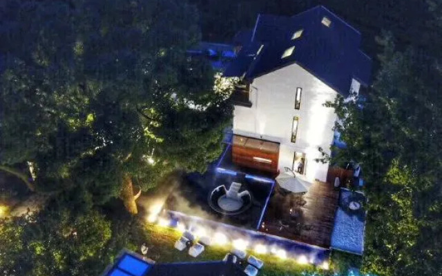 1921 Villa (Hangzhou Xihu Jiuxi Shibajian)