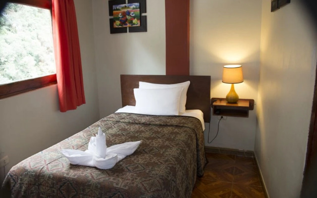 Hostal Sun Palace Inn