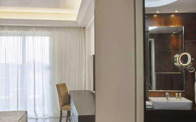 Ammos Luxury Resort