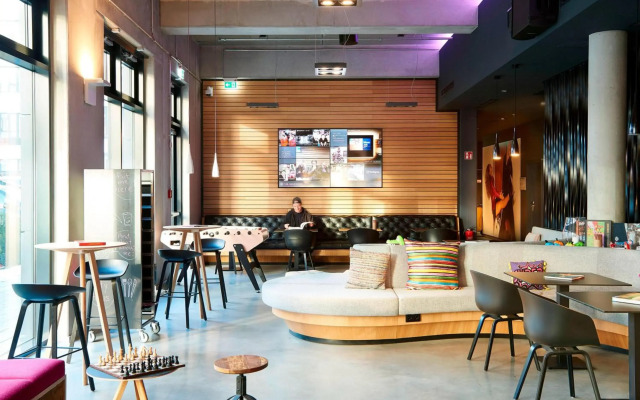 MOXY Frankfurt Eschborn