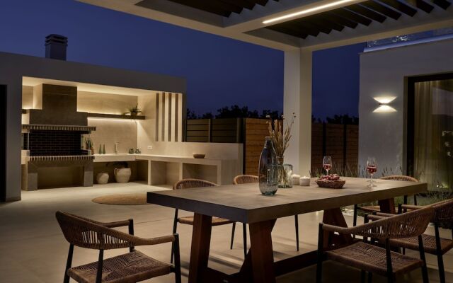 Anthis Luxury Villa