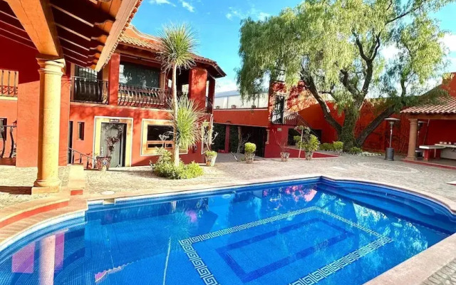 La Casa Roja