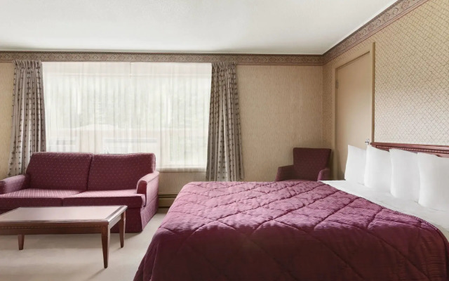 Travelodge by Wyndham Edmundston