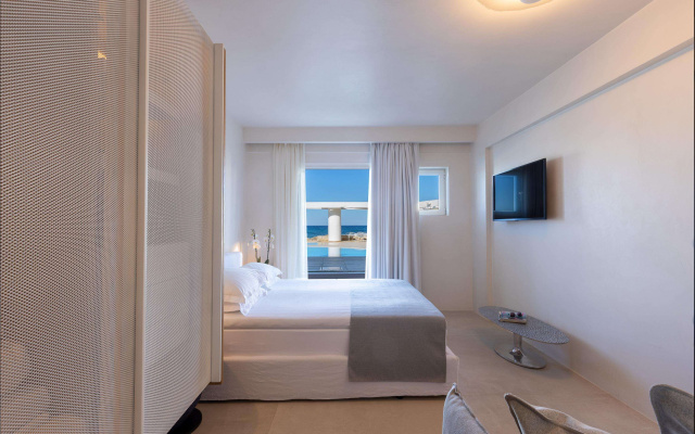 Akrogiali Beach Hotel Apartments