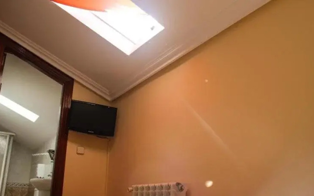 Hostal Colmenar