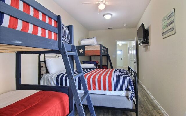 Cajun Shrimp 605 by RedAwning