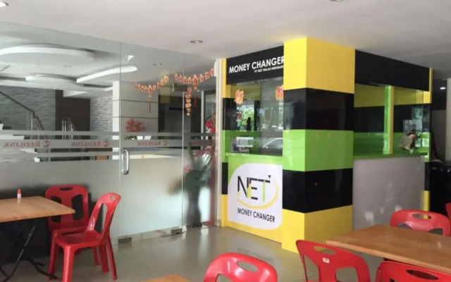 Redlink Hotel