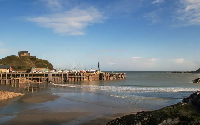 10 Cove View