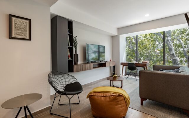 Casai Roma 1 BR Stylish Retreat